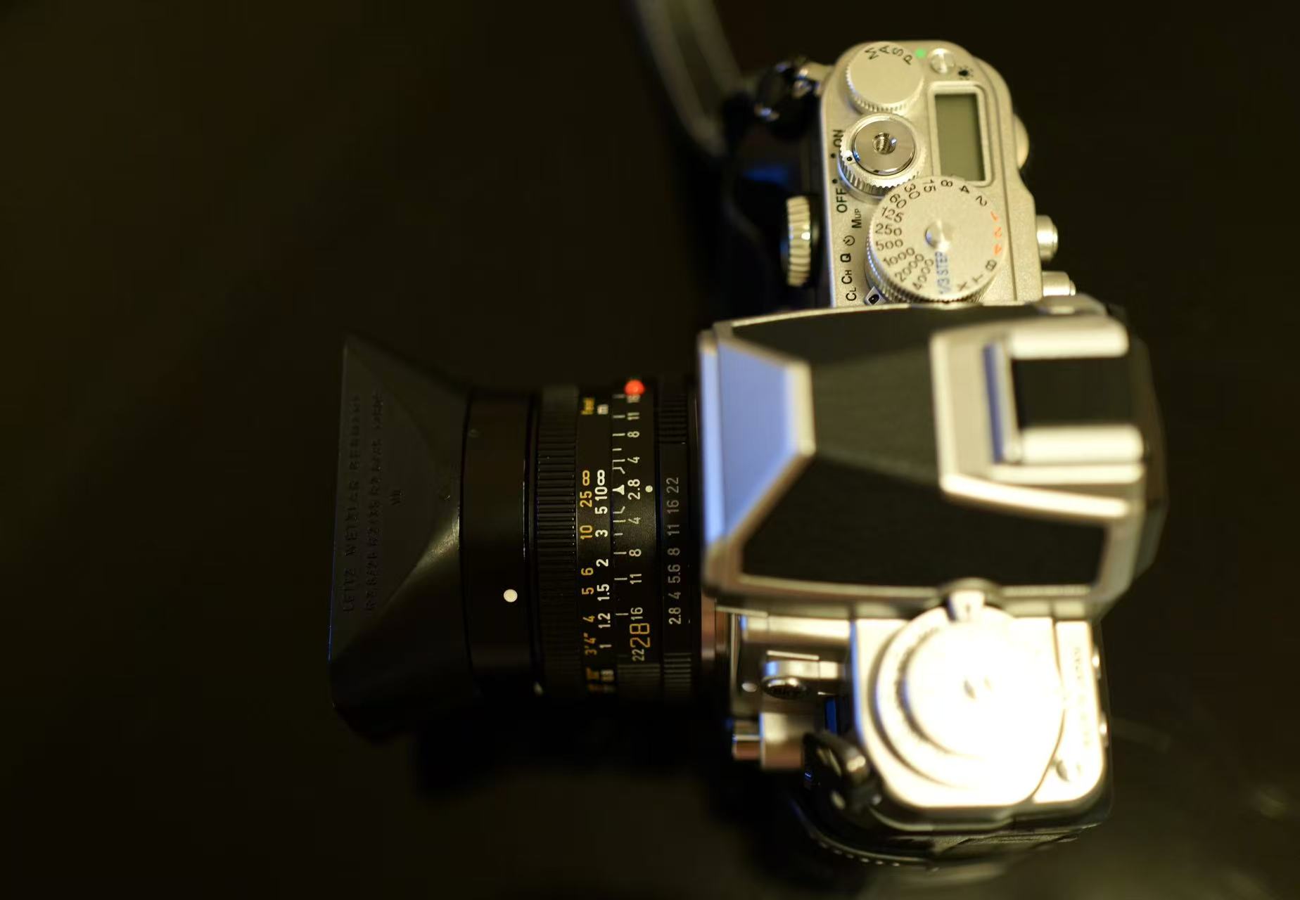 Leica R 28mm f/2.8 Elmarit-R 镜头外观